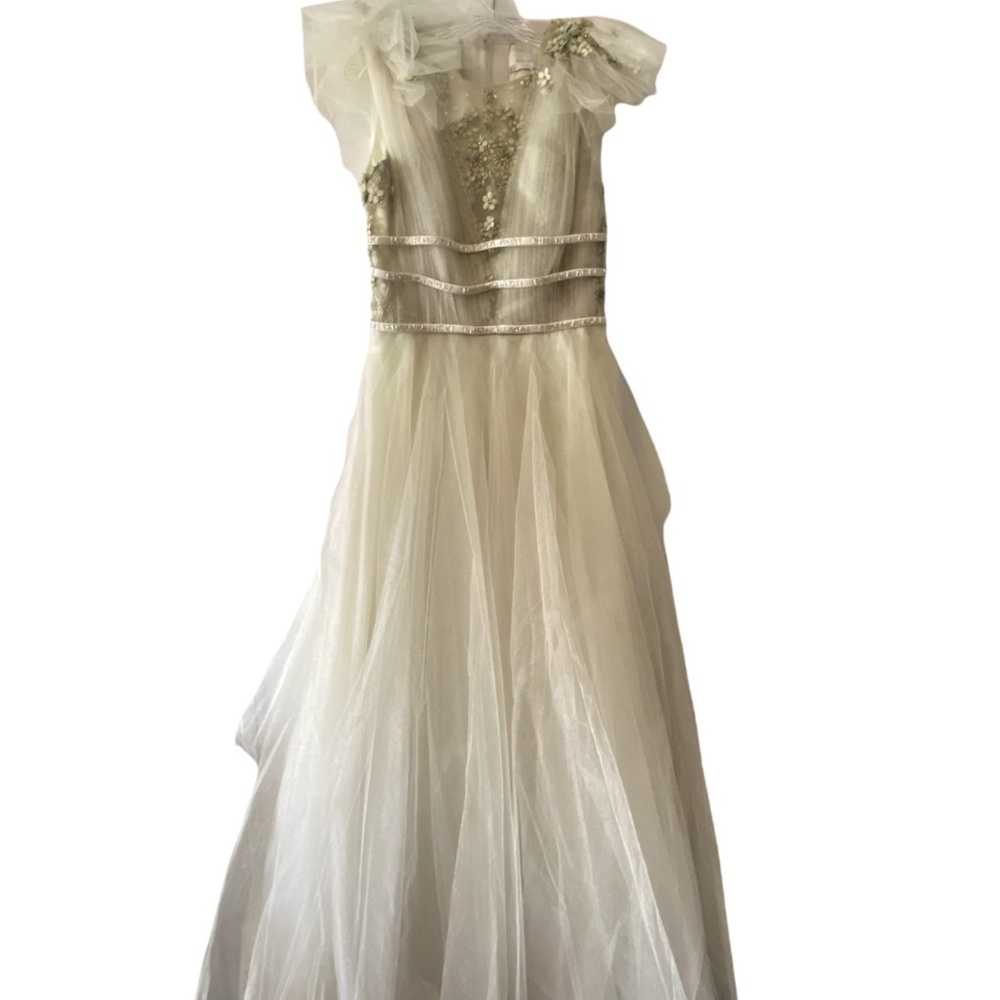 MISCHKA AOKI LIGHT GREEN COUTURE GOWN